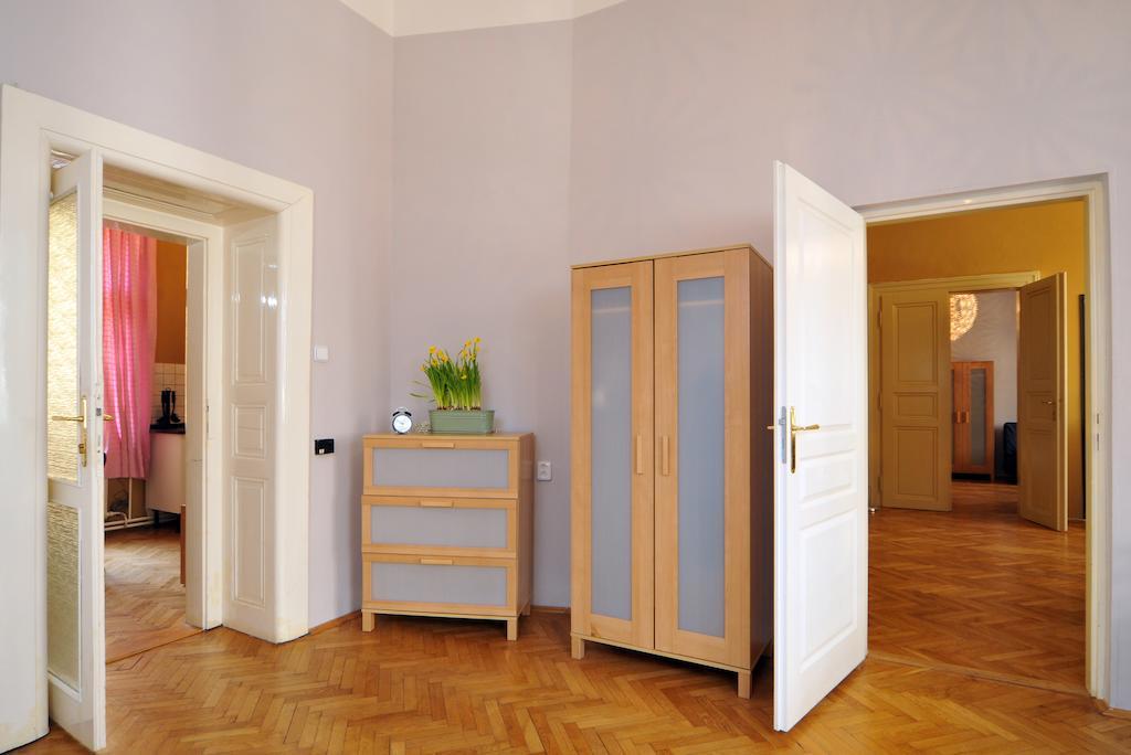 Dlouha 2Ab Praga Exterior foto